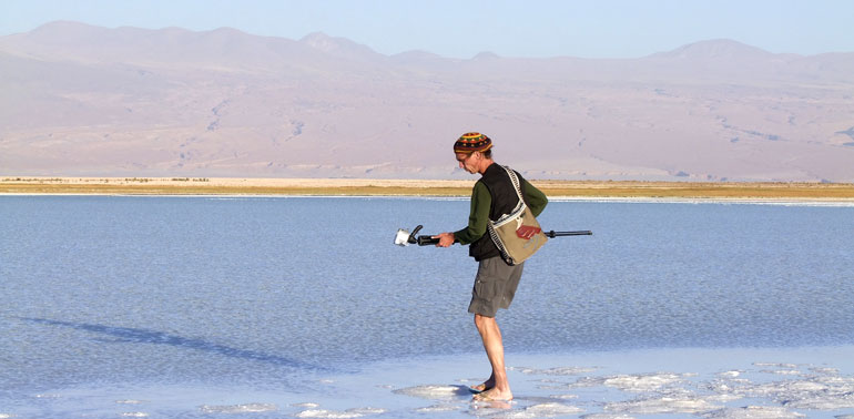 Torbjörn Limé in salar de Atacama, Chile